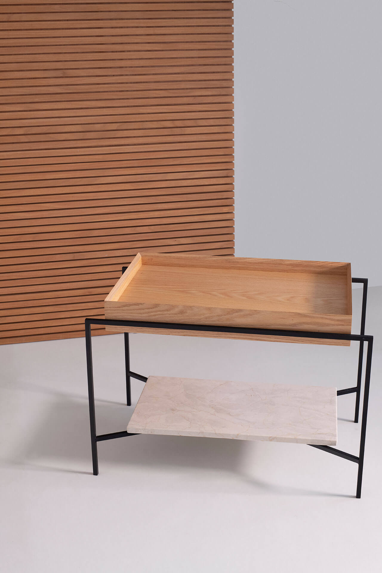 Mesa Lateral Mínima Retangular